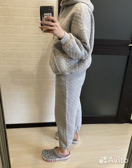 Костюм спортивный