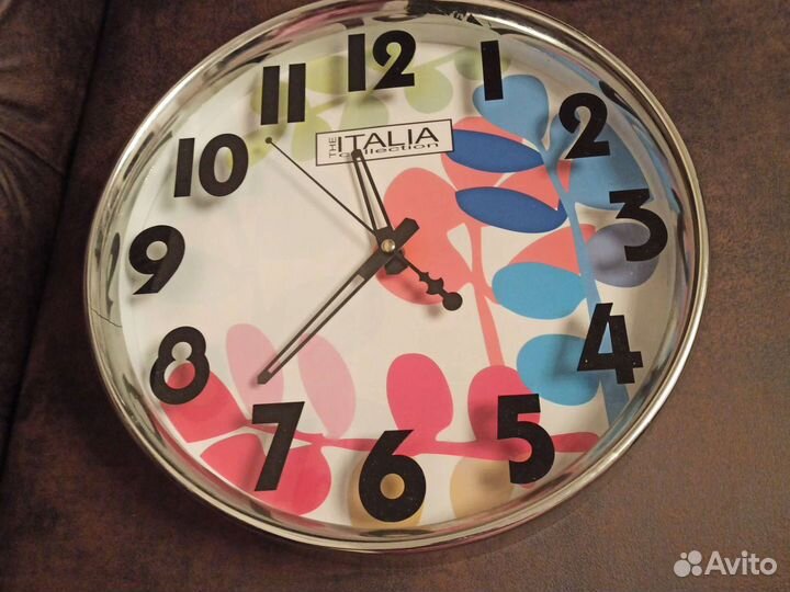 Часы настенные