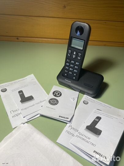 Домашний телефон philips (новый)