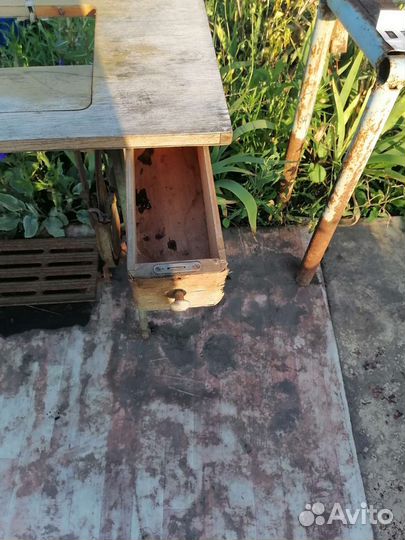 Станина от швейной машинки