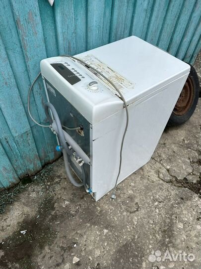 Стиральная машина с вертикальной загрузкой