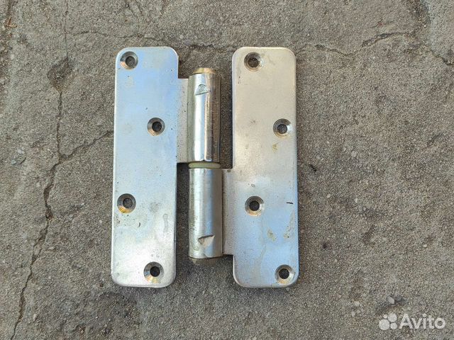 Петли для дверей