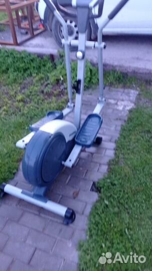 Эллиптический тренажер torneo