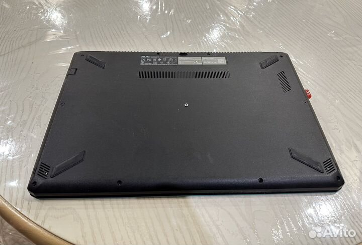 Ноутбук asus в идеальном состоянии
