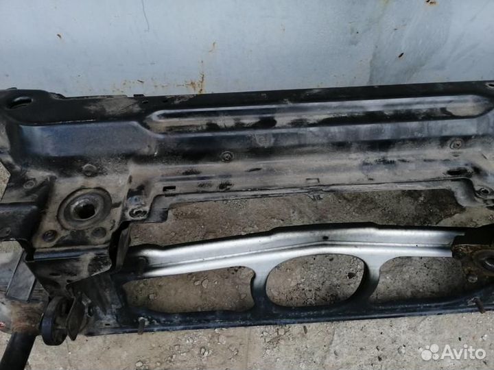 Передняя панель (телевизор) BMW 3er E46