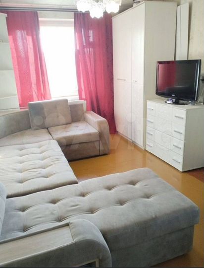 2-к. квартира, 52 м², 6/9 эт.