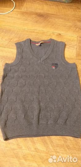 Жилетка для мальчика школьная 128