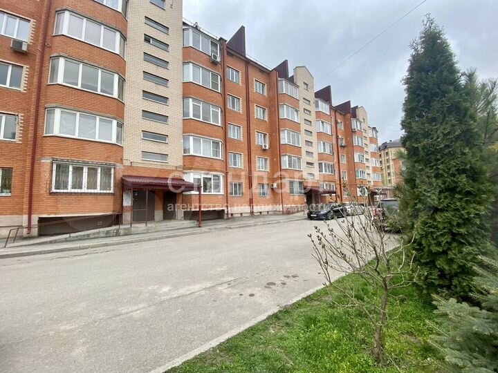 1-к. квартира, 53 м², 5/5 эт.
