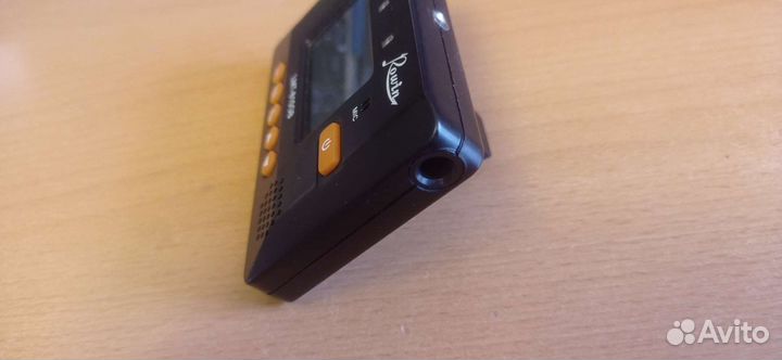 Тюнер метроном Rowin LMT-810 GB