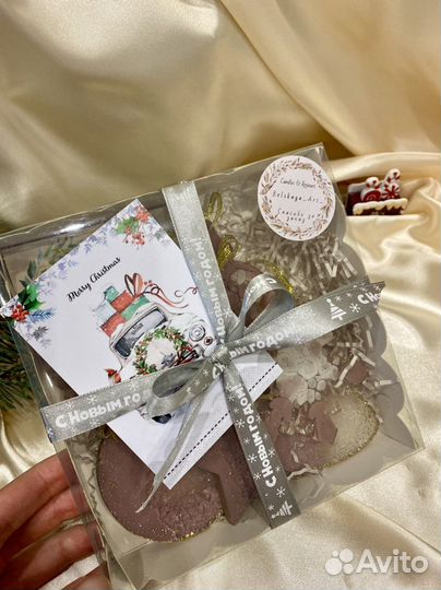 Новогодние украшения