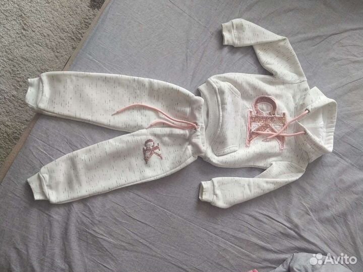 Брендовая одежда для девочки