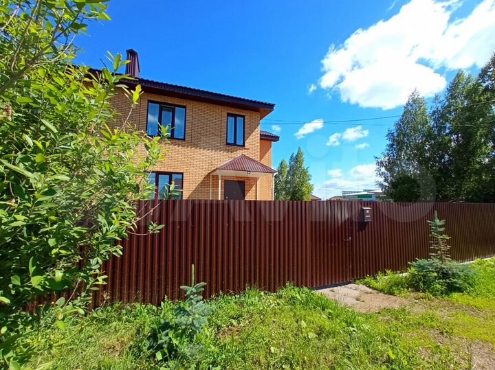 Таунхаус 128 м² на участке 7,5 сот.