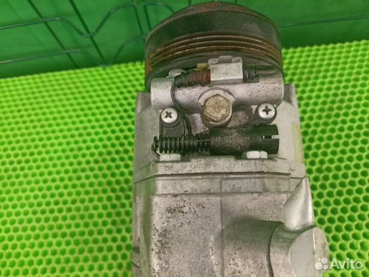 Компрессор кондиционера Bmw X5 E53 N62B44