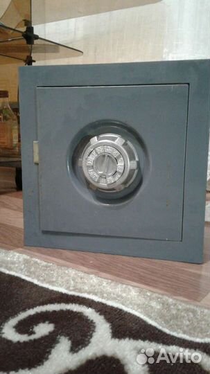 Сейф металлический бу