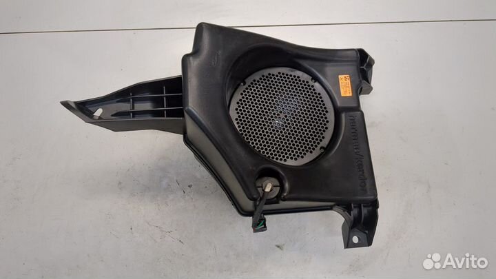 Сабвуфер Mercedes ML W164, 2007