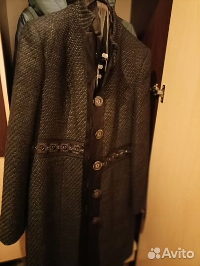 Пальто женское весеннее черное 48