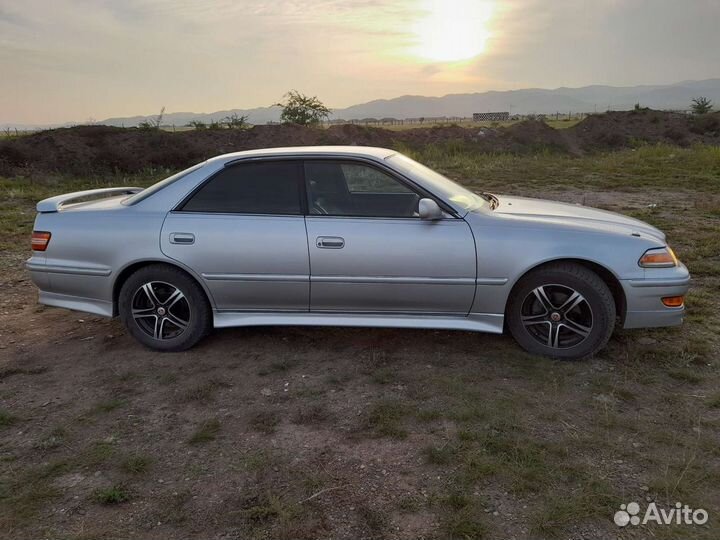 Toyota Mark II 2.5 AT, 1996, 235 000 км