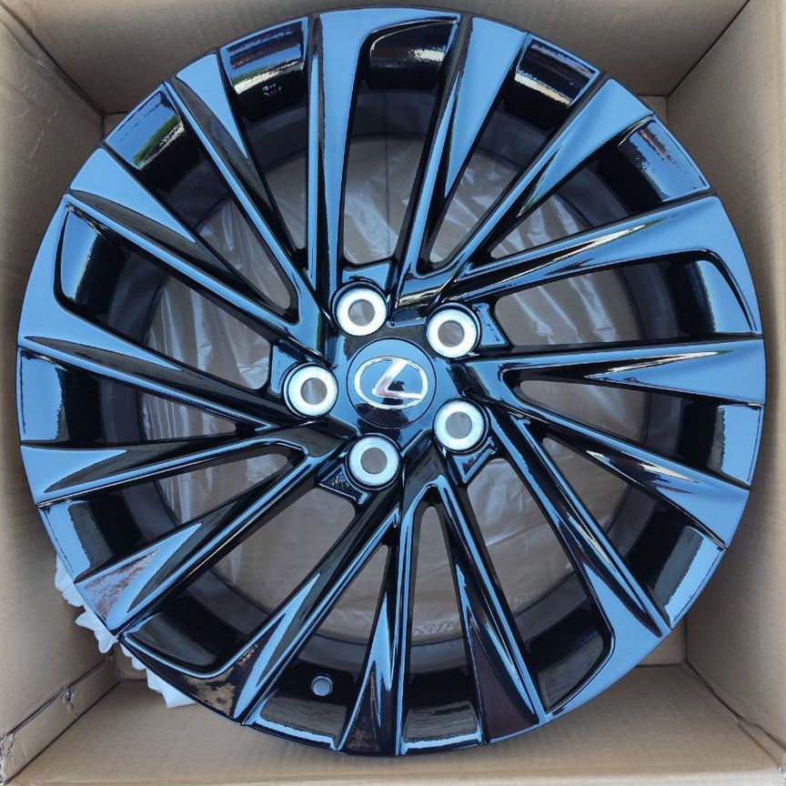 Литые диски Lexus 8×R18 5×114.3