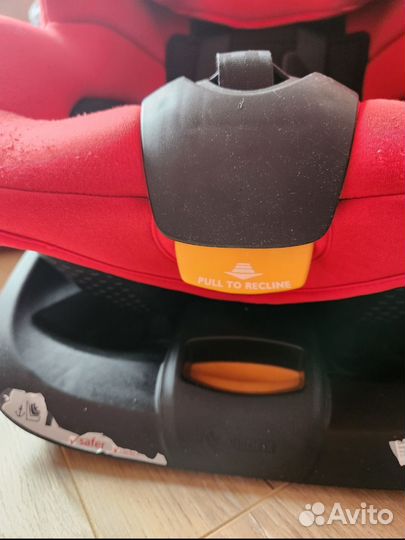 Автомобильное кресло chicco