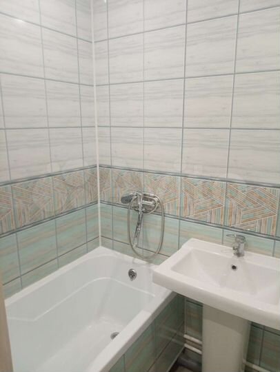 Комната 14 м² в 1-к., 1/5 эт.