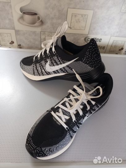 Кроссовки мужские nike, новые