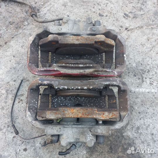 Передние суппорты бмв 5 е60 3.5д 5.0i