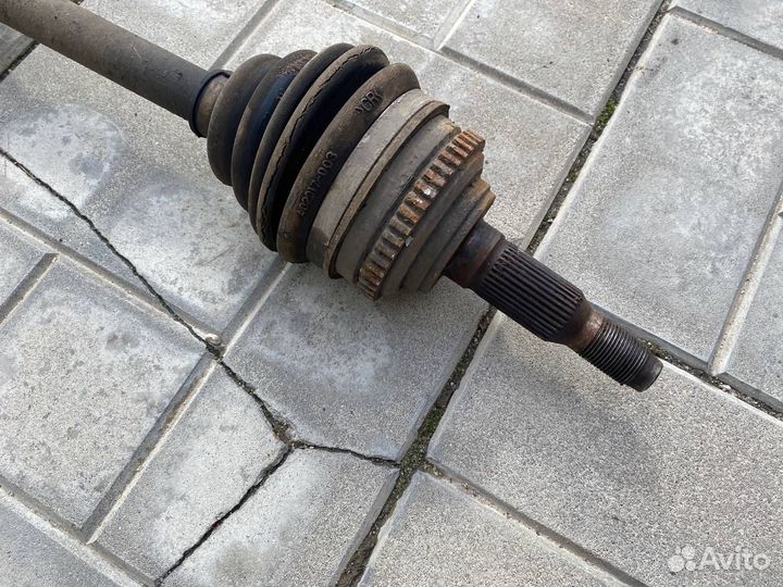Полуось (привод) передний левый Chevrolet Lacetti