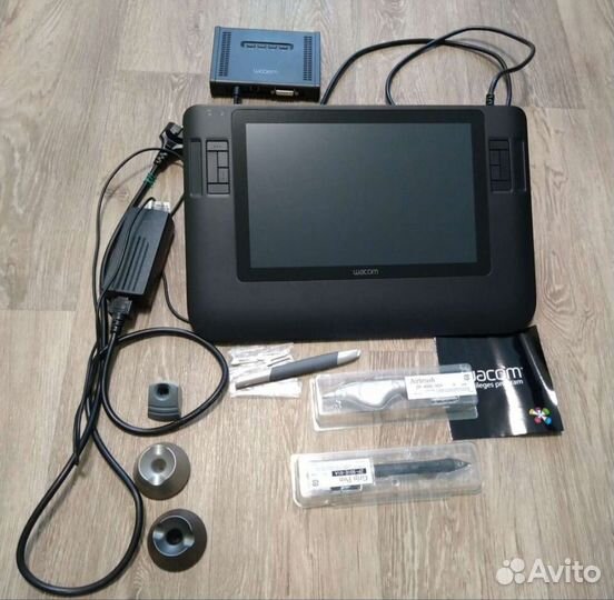 Графический планшет wacom cintiq dtz 1200w