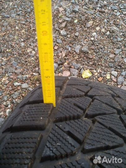 Bridgestone Blizzak DM-V2 265/50 R20 107T