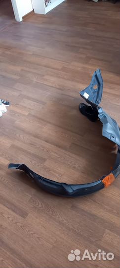 Подкрылок accord переднего крыла правый