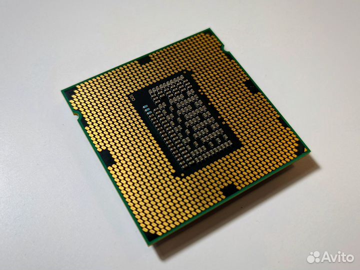 Процессор Intel Core i5-2400: 4 ядра, LGA 1155