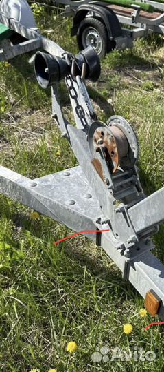 Прицеп для катера 6м