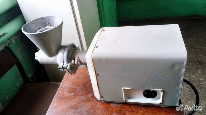 Мясорубка электрическая промышленная 380 в