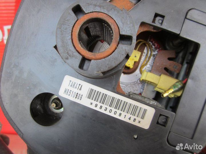 Руль Mitsubishi Pajero 3 6G74 2003