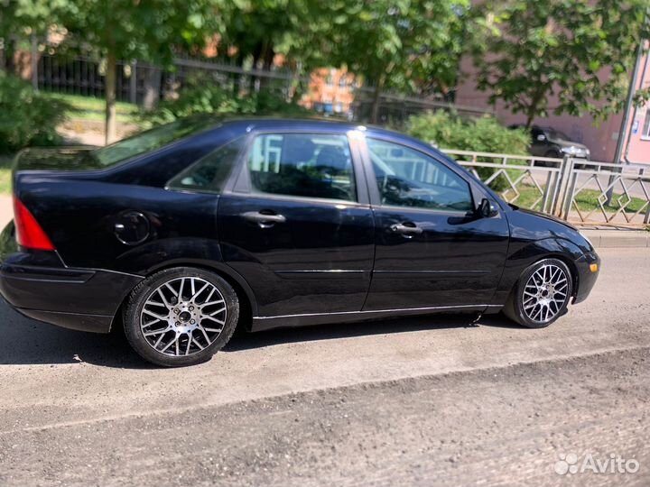 Ford Focus 2.0 AT, 2000, 230 000 км