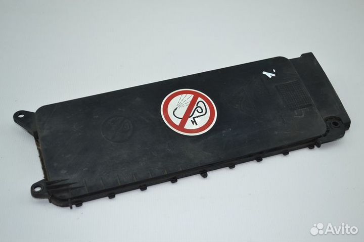 Крышка отделения для жгутов проводов кабины MAN TG