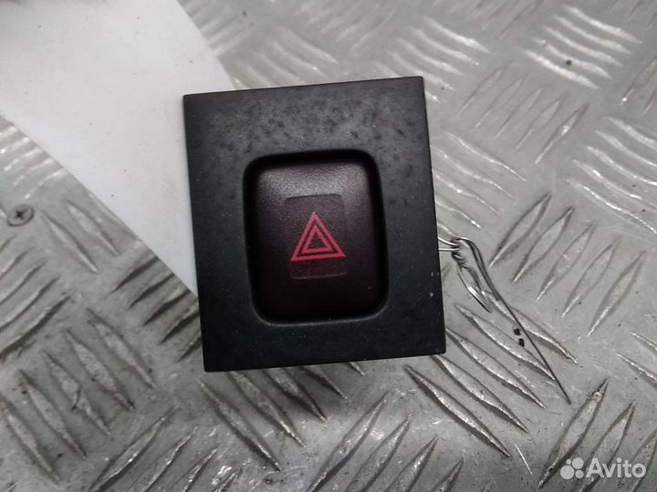 Кнопка аварийной сигнализации Volvo S80 2 2007