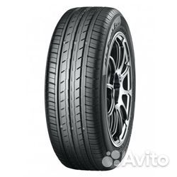 Yokohama BluEarth-ES ES32 215/55 R16 97V
