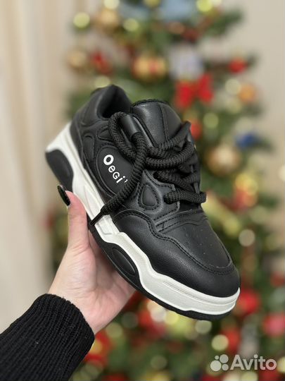 Кроссовки 38 размер