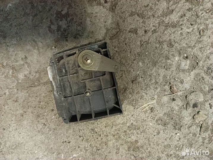 Ручки внутренние распашных дверей Transporter T4