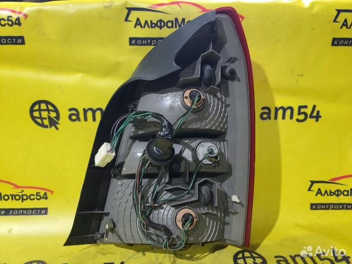 Стоп-сигнал задний левый Nissan Primera P12