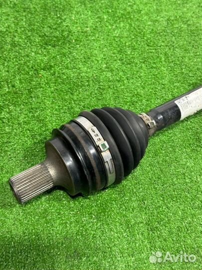 Привод передний правый Mercedes-Benz Glc-Class