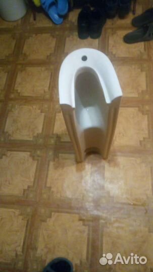 Ножка для раковины