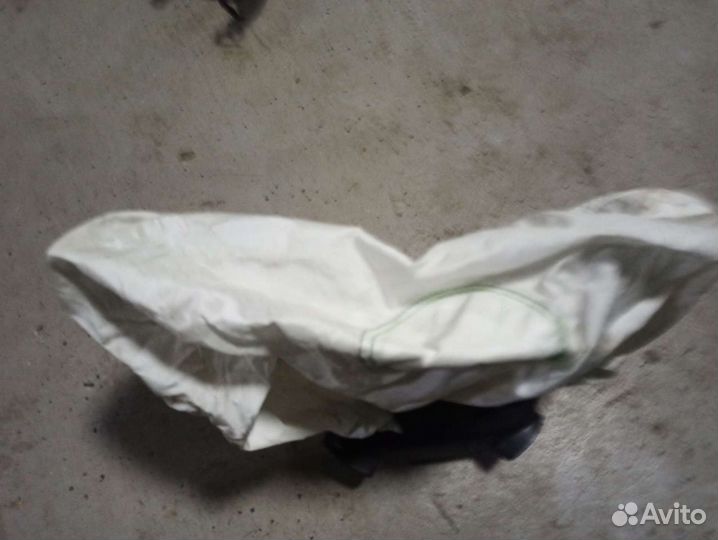 Подушка безопасности в руль Toyota Land Cruiser 20