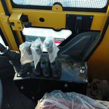 Фронтальный погрузчик SHANDONG ZL936, 2025