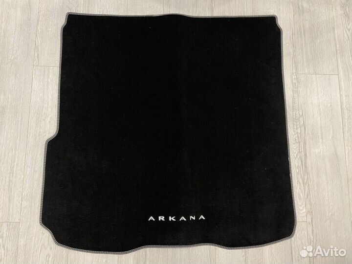 Оригинальный текстильный ковер Renault Arkana 4x4