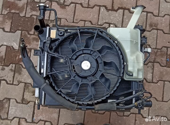 Радиатор охлаждения Hyndai