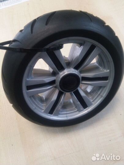 Колесо на детский велосипед