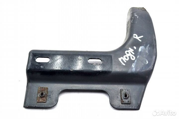 Кронштейн подножки, правый mercedes-benz Actros MP