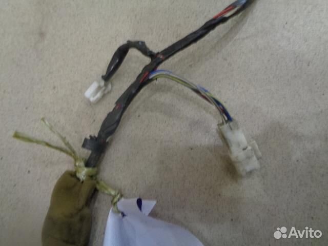 Проводка двери багажника Toyota Caldina T190 1992